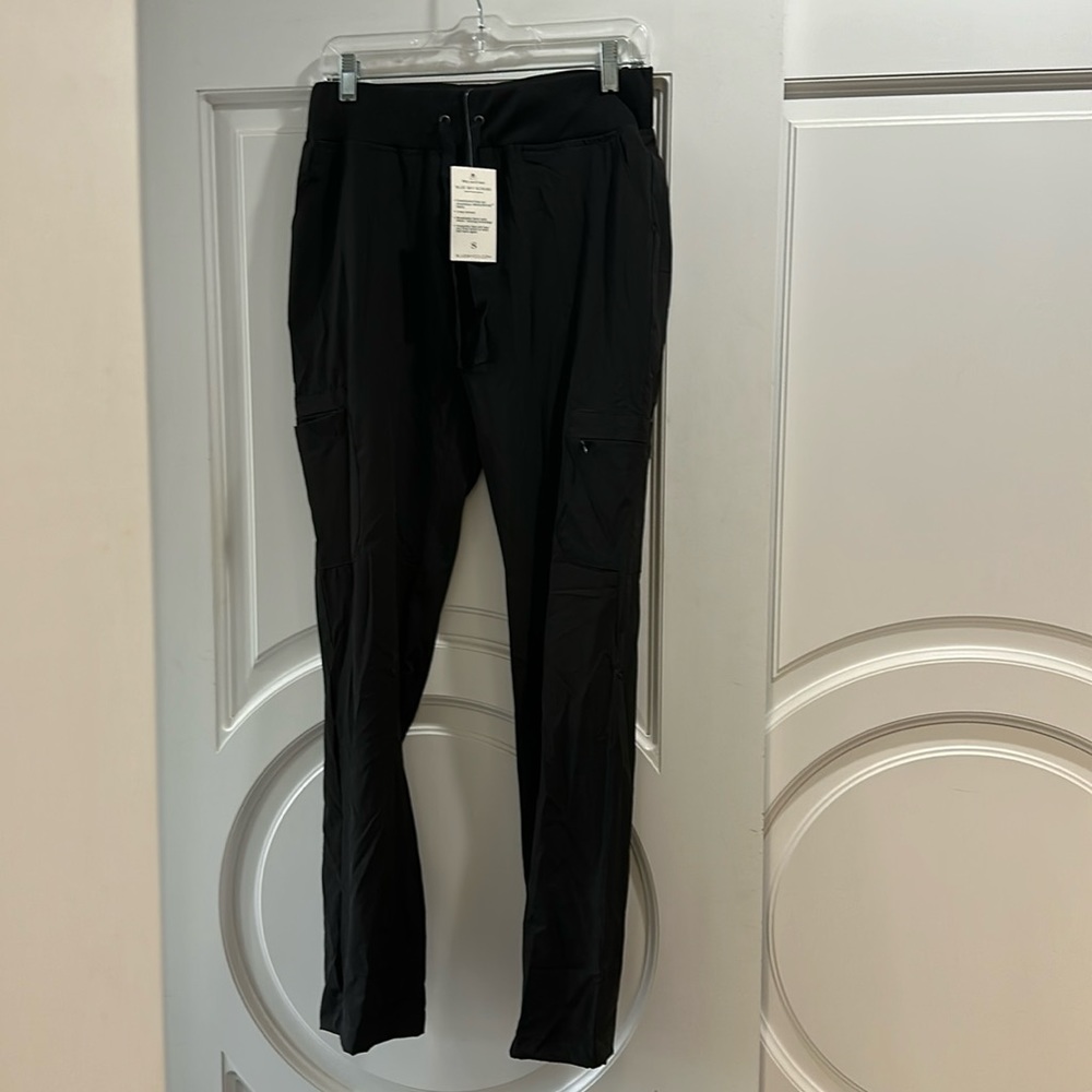 Black NWT BLUESKY SCRUB PANTS I think it’s the Landon trouser